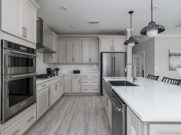 630 Coral Bells Ln, Summerville, SC 29486
