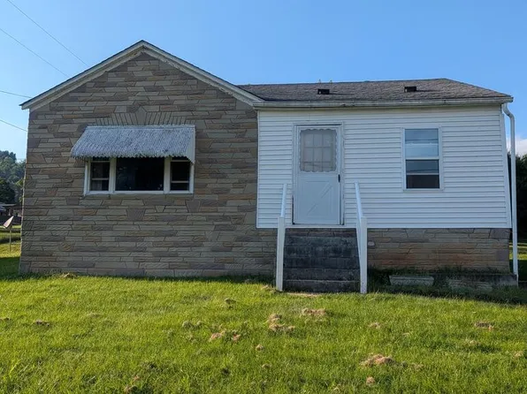 1755 E Main St, Lebanon, VA 24266