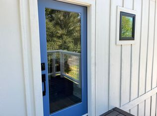 906 Mustang Ct #A, Petaluma, CA 94954