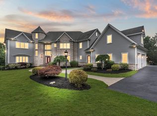 1661 Suffield St, Agawam, MA 01001