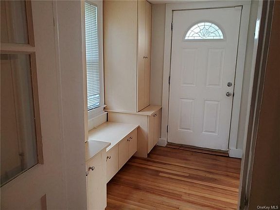 3rd image of 311 Hayward St