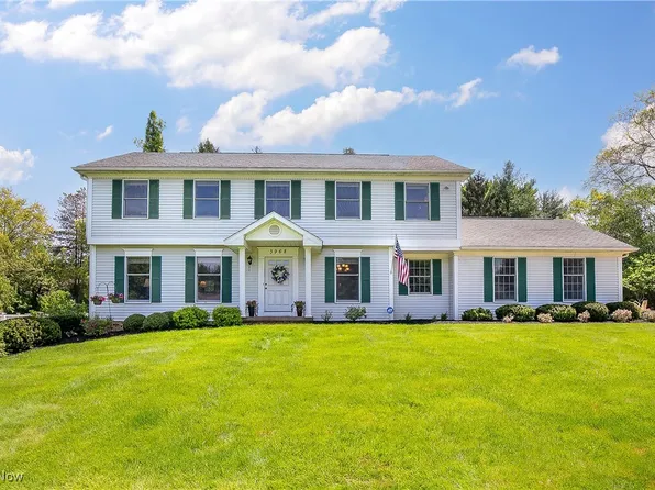 3968 Ashford St NW, Canton, OH 44718