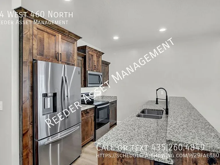 24 W 460 N — Photo 11