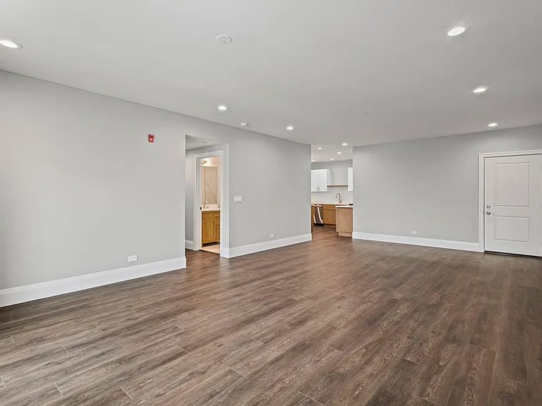 1036 Lake St #2N — Photo 6