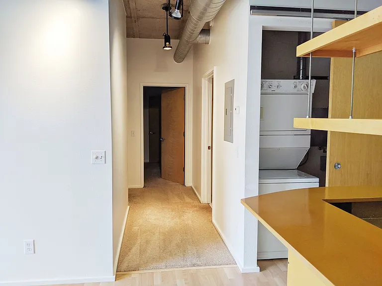 Mercury - Residential — Photo 147