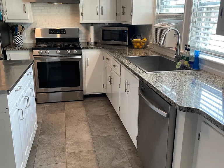 140 Fort St #1 — Photo 2