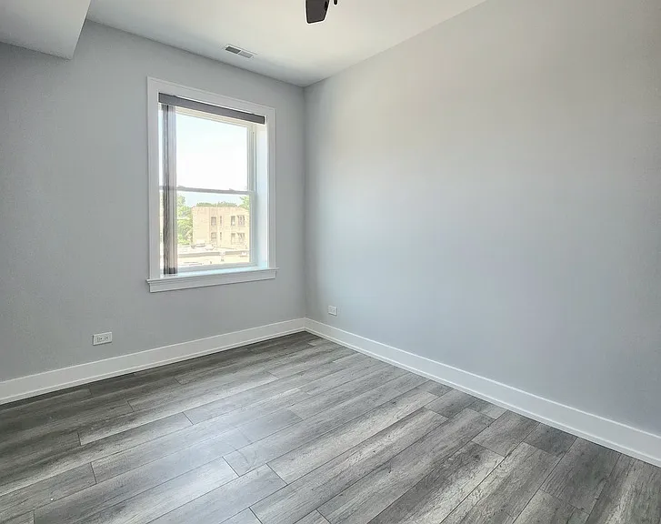 5228-34 S Blackstone / 1424-28 E 53rd St — Photo 27