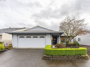 15670 SW Oakhill Ln, Tigard, OR 97224