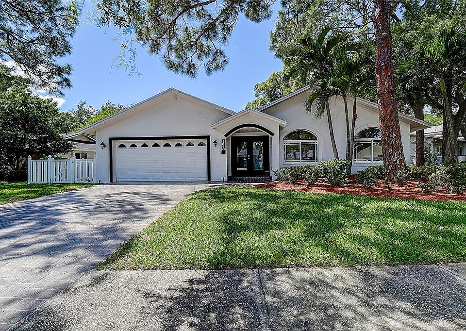 1st image of 13920 EGRET LANE