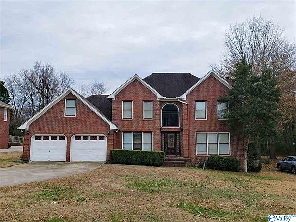 2nd image of 110 Heatherwood Dr