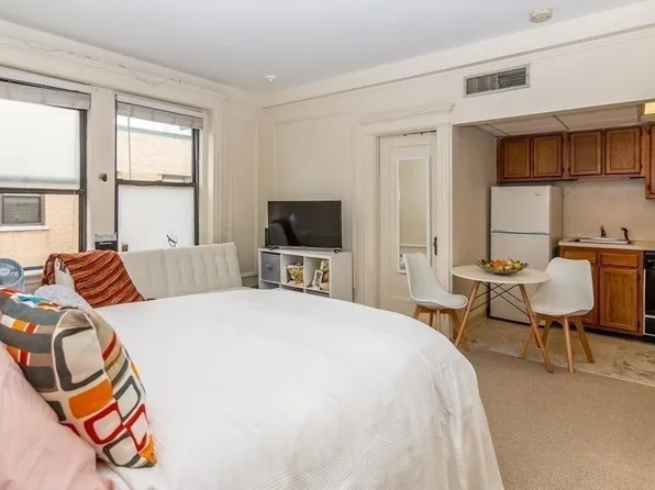 464 Commonwealth Ave APT 86, Boston, MA 02215