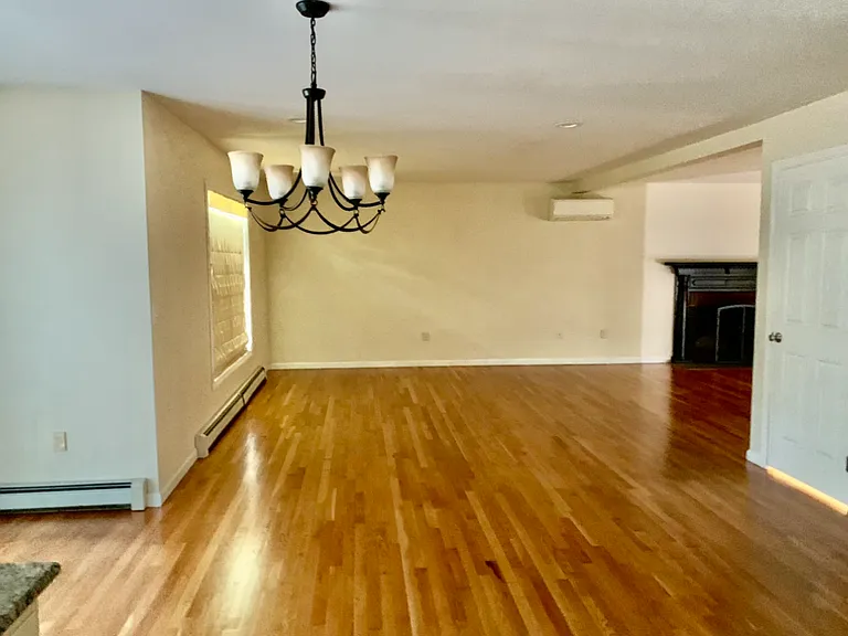 0 Residential — Photo 5