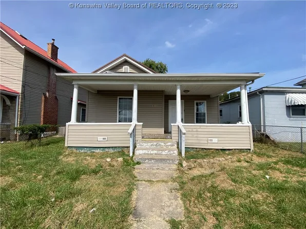 1306 Fletcher Ave, Dunbar, WV 25064