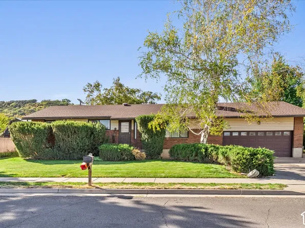 1345 E Lester Dr, South Weber, UT 84405