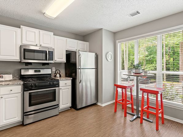 7889 Roswell Rd #1904