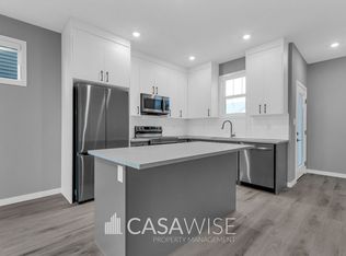 6081 Naden Lndg NW, Edmonton, AB T5E6X8