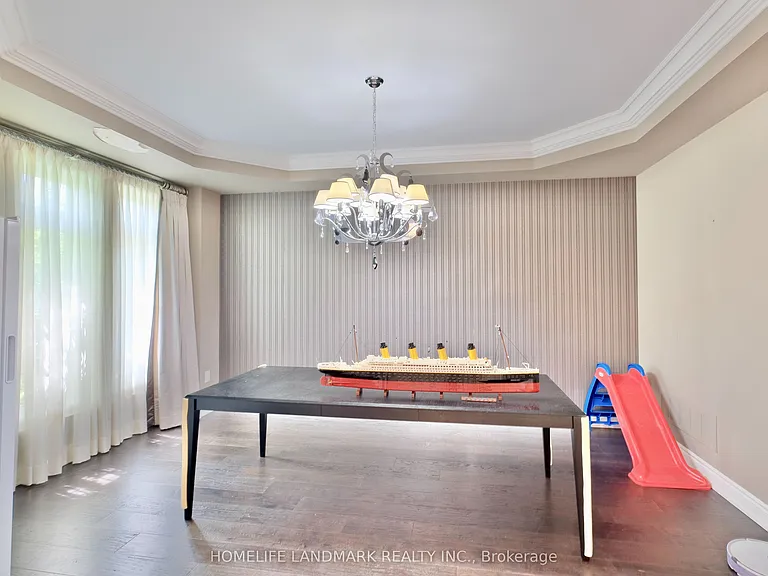2 Drake St — Photo 15