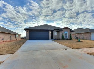 4022 Lynford Ln, Norman, OK 73026