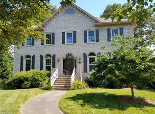 3417 Lochurst Ct, Pfafftown, NC 27040