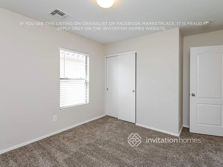 7811 S 63rd Dr — Photo 15