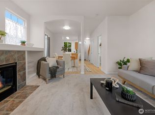 2714 151st Pl SW APT V104, Lynnwood, WA 98087