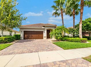 10683 Ivanhoe Ln, Wellington, FL 33414