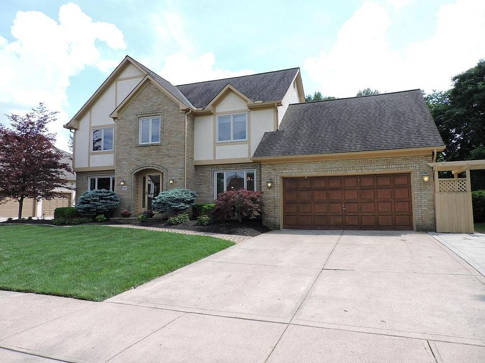 1st image of 1069 Blue Heron Dr