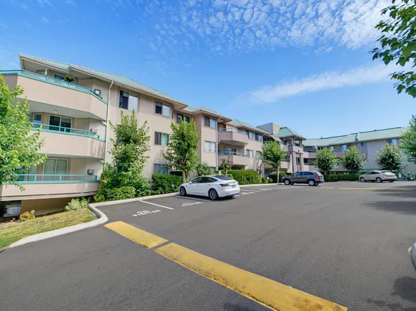 33175 Old Yale Rd #125, Abbotsford, BC V2S 2J4
