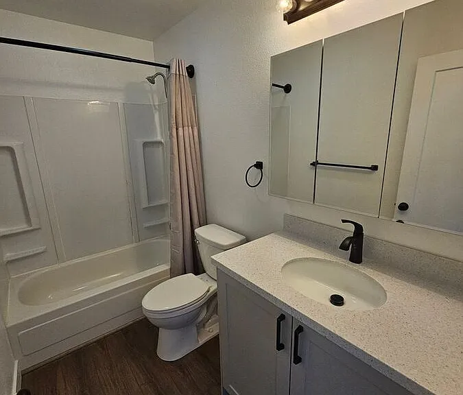 40 Golf Course Ln #A — Photo 8