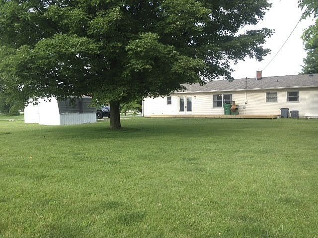 2nd image of 18401 N Union St
