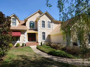 802 Lake Caroline Dr, Ruther Glen, VA 22546