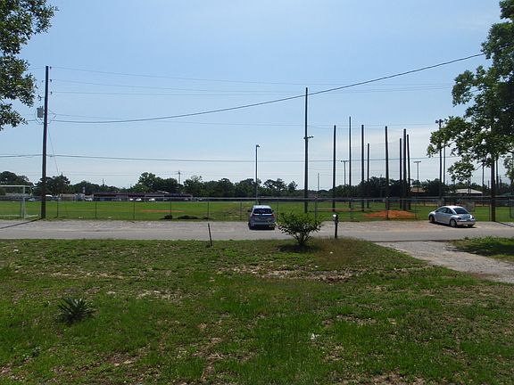 Park across the street: soccer/baseball/playground
