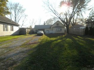 25030 Harrison St, Harrison Township, MI 48045