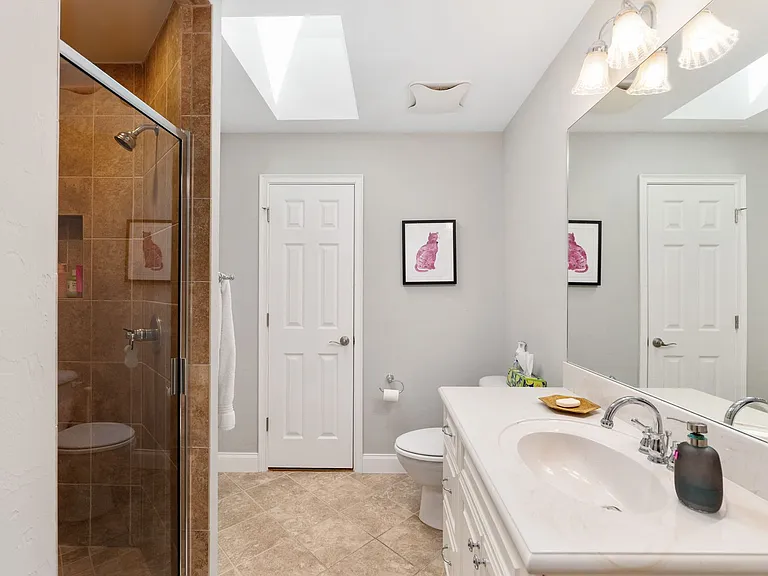 3773 SW 21st Dr — Photo 48