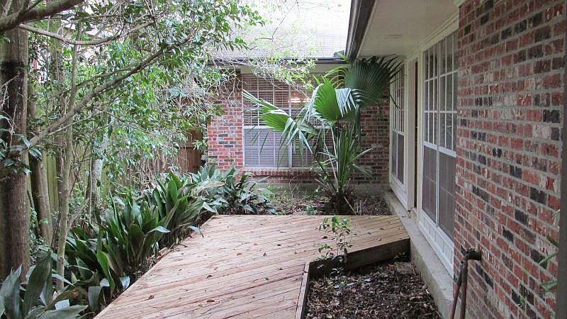 2nd image of 4828 Tulane Dr