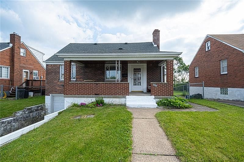 1st image of 807 Lynda Ln