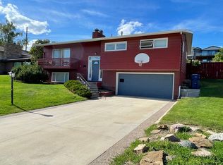 153 Riverview Dr E, Great Falls, MT 59404