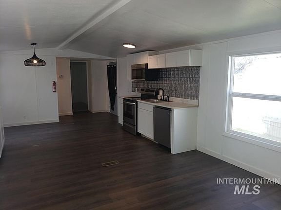 2nd image of 350 Grandview Dr Trailer 66