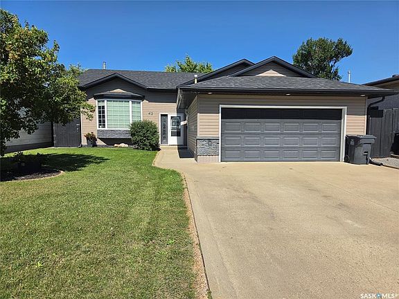 2nd image of 413 Brooks ROAD