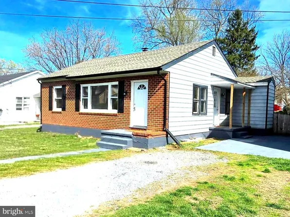 357 Hedrick Ave, Martinsburg, WV 25405