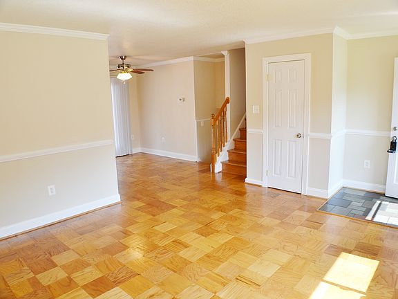 2nd image of 5802 La Vista Dr