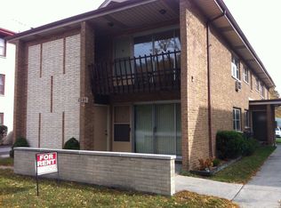 1205 N La Grange Rd APT 1E, La Grange Park, IL 60526