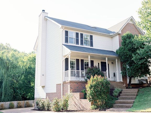 2nd image of 2308 Sunnett Pl