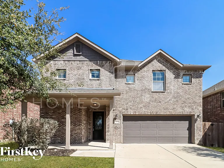3805 Whisper Hollow Way — Photo 1