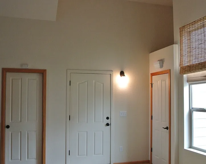 1727 SW Stanford St — Photo 4