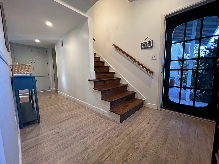 8516 Highwood Dr — Photo 2