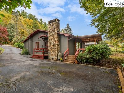 292 River Road, Newland, NC, 28657