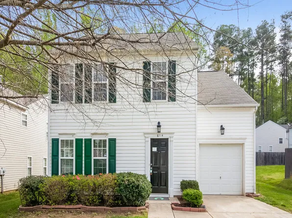 6114 Patric Alan Ct, Charlotte, NC 28216