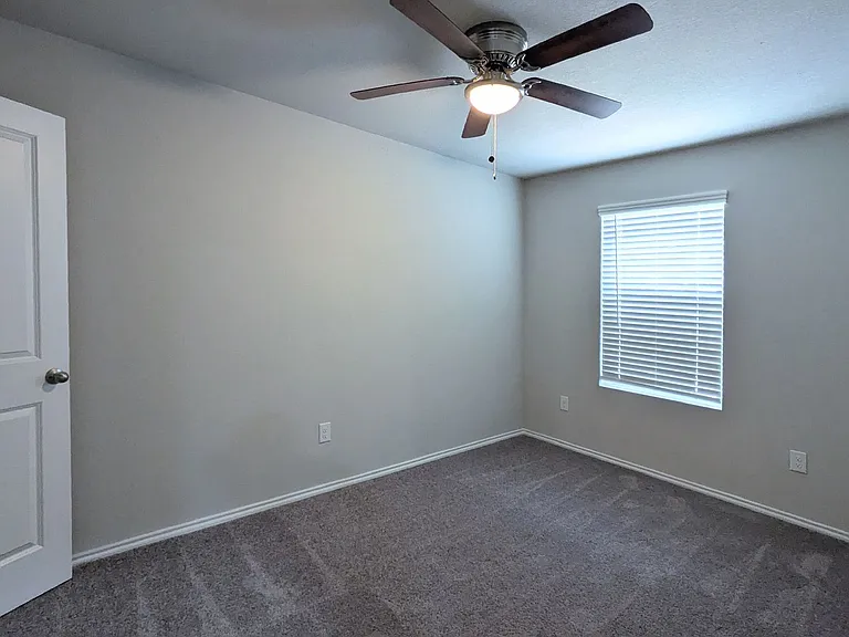 5330 Lisa Point — Photo 18