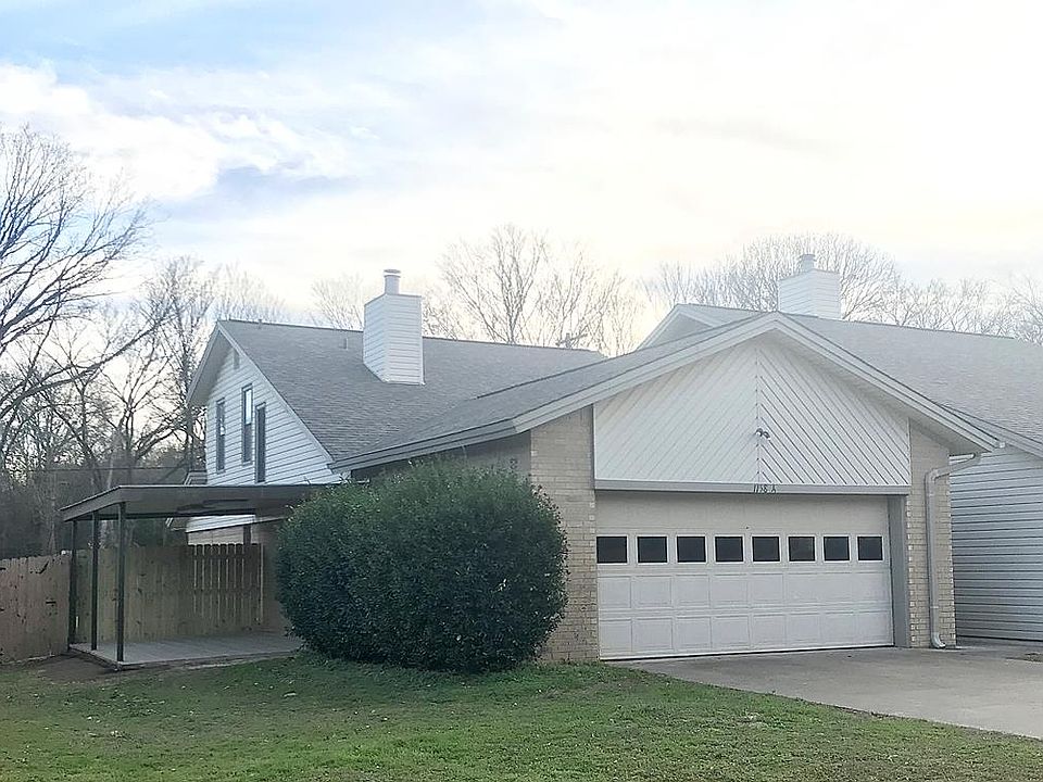 1st image of 1158A Oval Dr